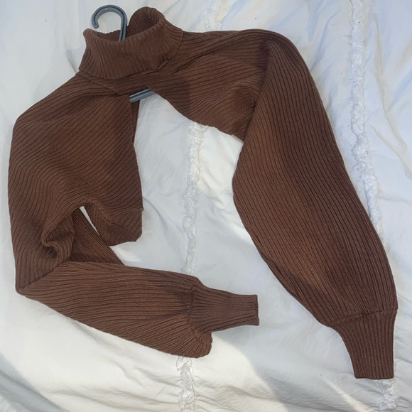 Ronny Kobo Turtleneck Long Sleeve Crop Top - Picture 2 of 3